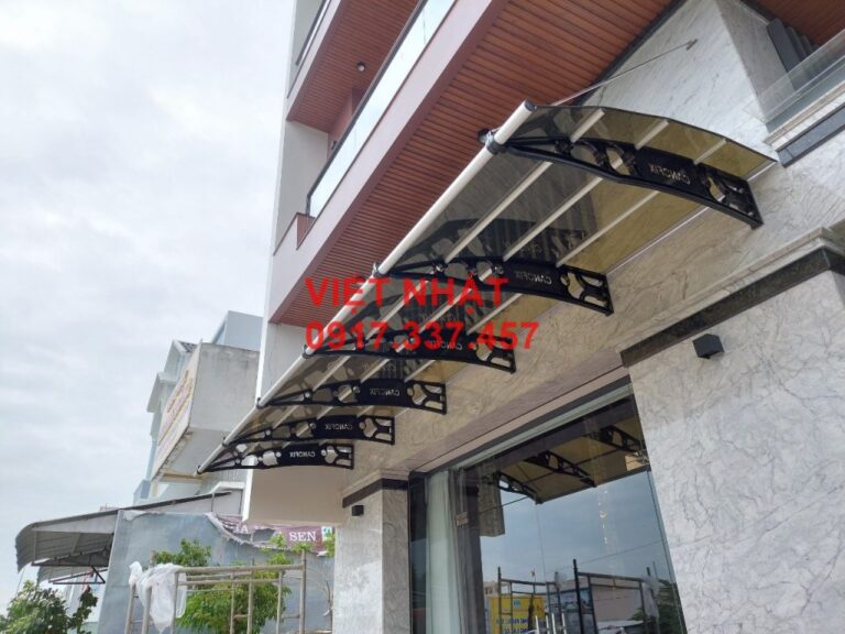 Lắp đặt mái che lấy sáng Canofix cho nhà ở Tỉnh Hậu Giang