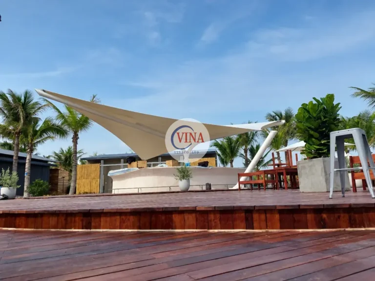 Thi công mái che bạt căng tại Chill Beach Bar ở Bãi Cháy – Quảng Ninh