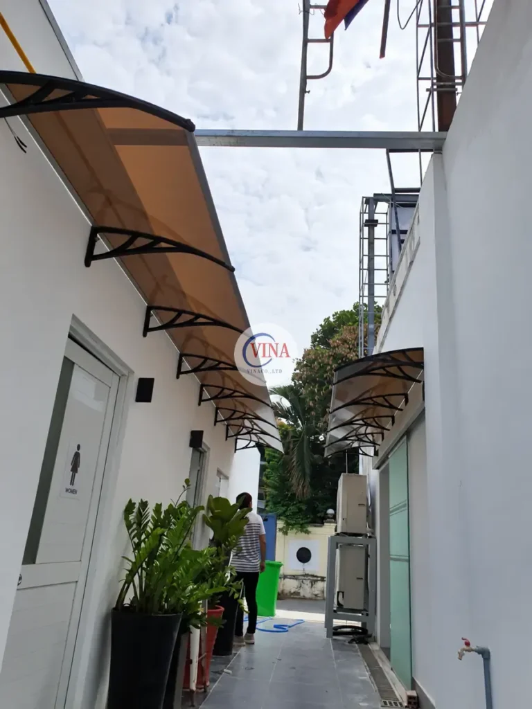 Công trình mái che Canopy lắp đặt tại nhà hàng BBQ Hàn Quốc tại Thảo Điền Quận 2.